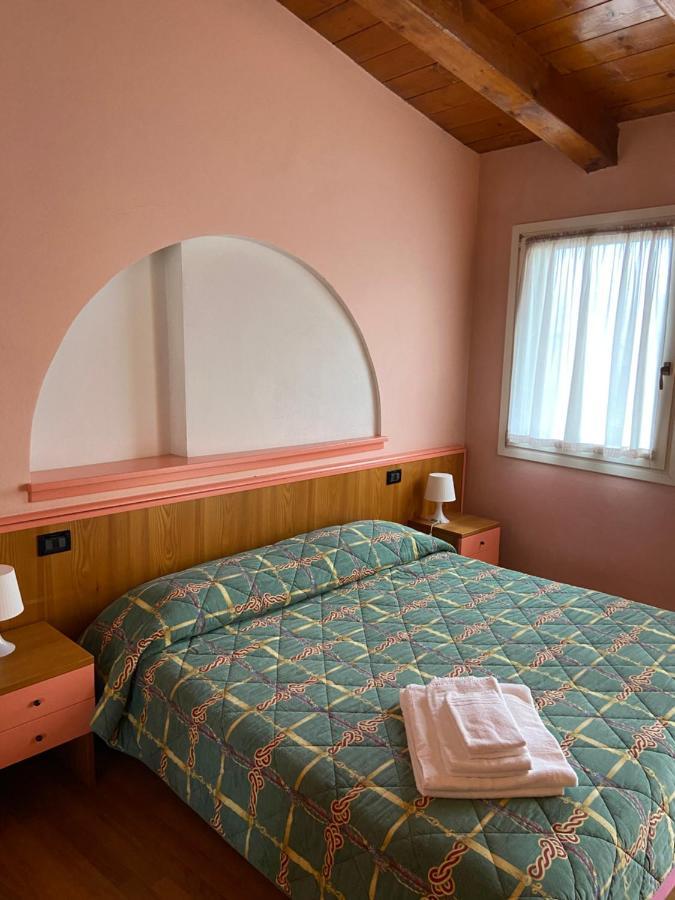 Hotel La Piazzetta Vidiciatico Exterior foto